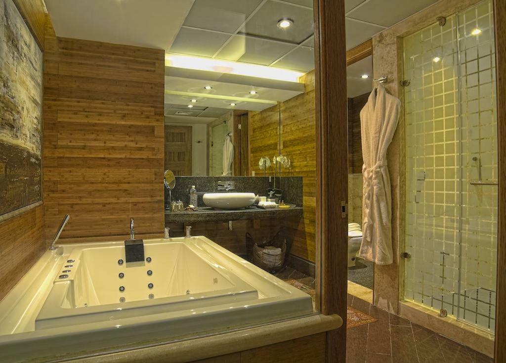 Aldea Thai 3br Penthouse By Ocean Front Apartamento