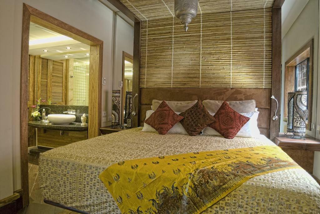 Aldea Thai 3br Penthouse By Ocean Front *